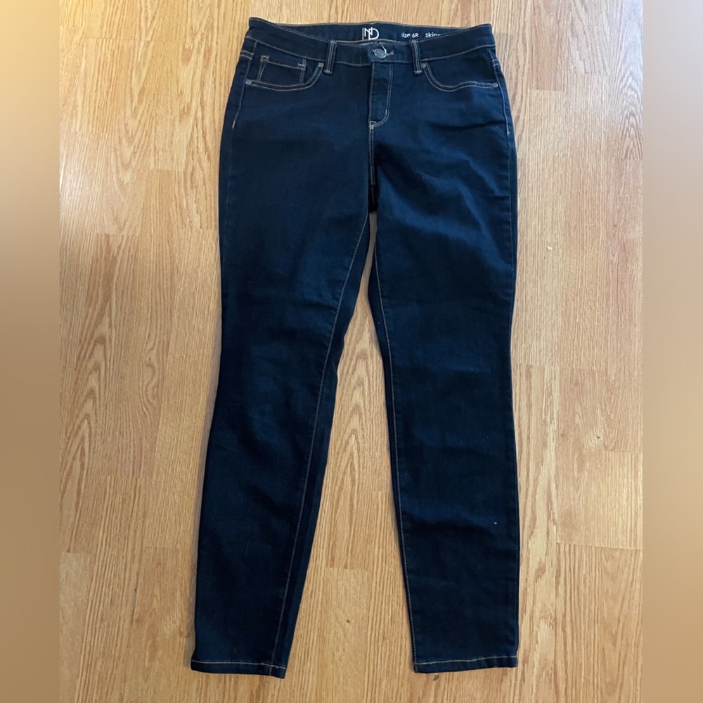 New Directions straight leg jeans
